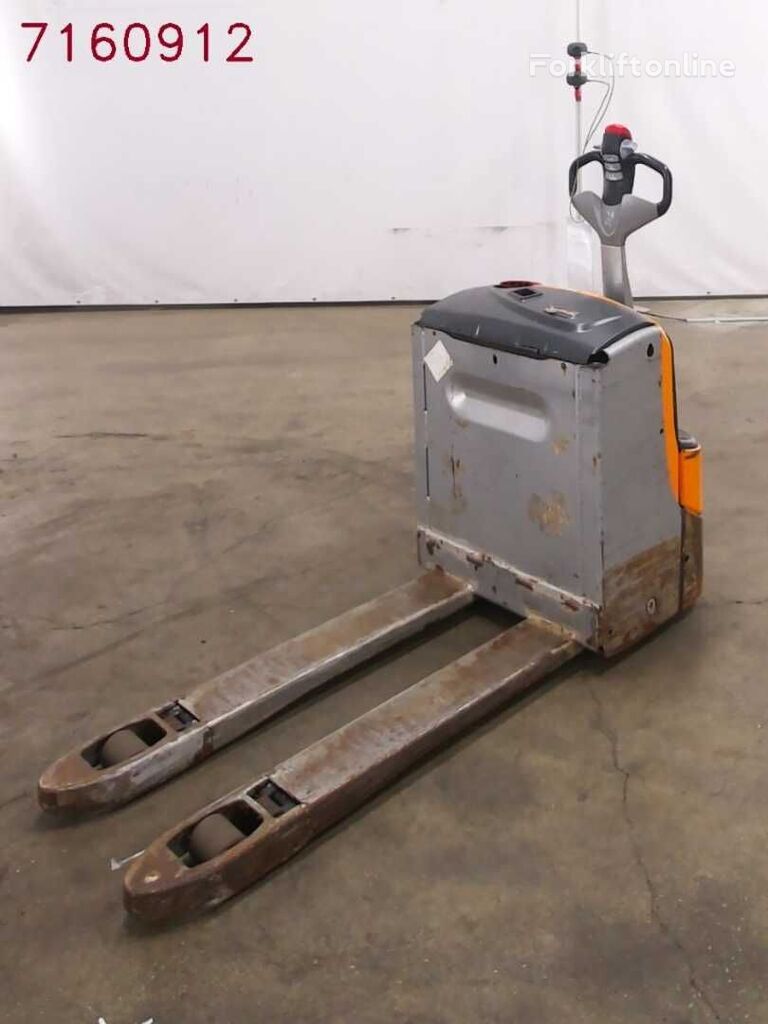 Still EXU18 electric pallet truck