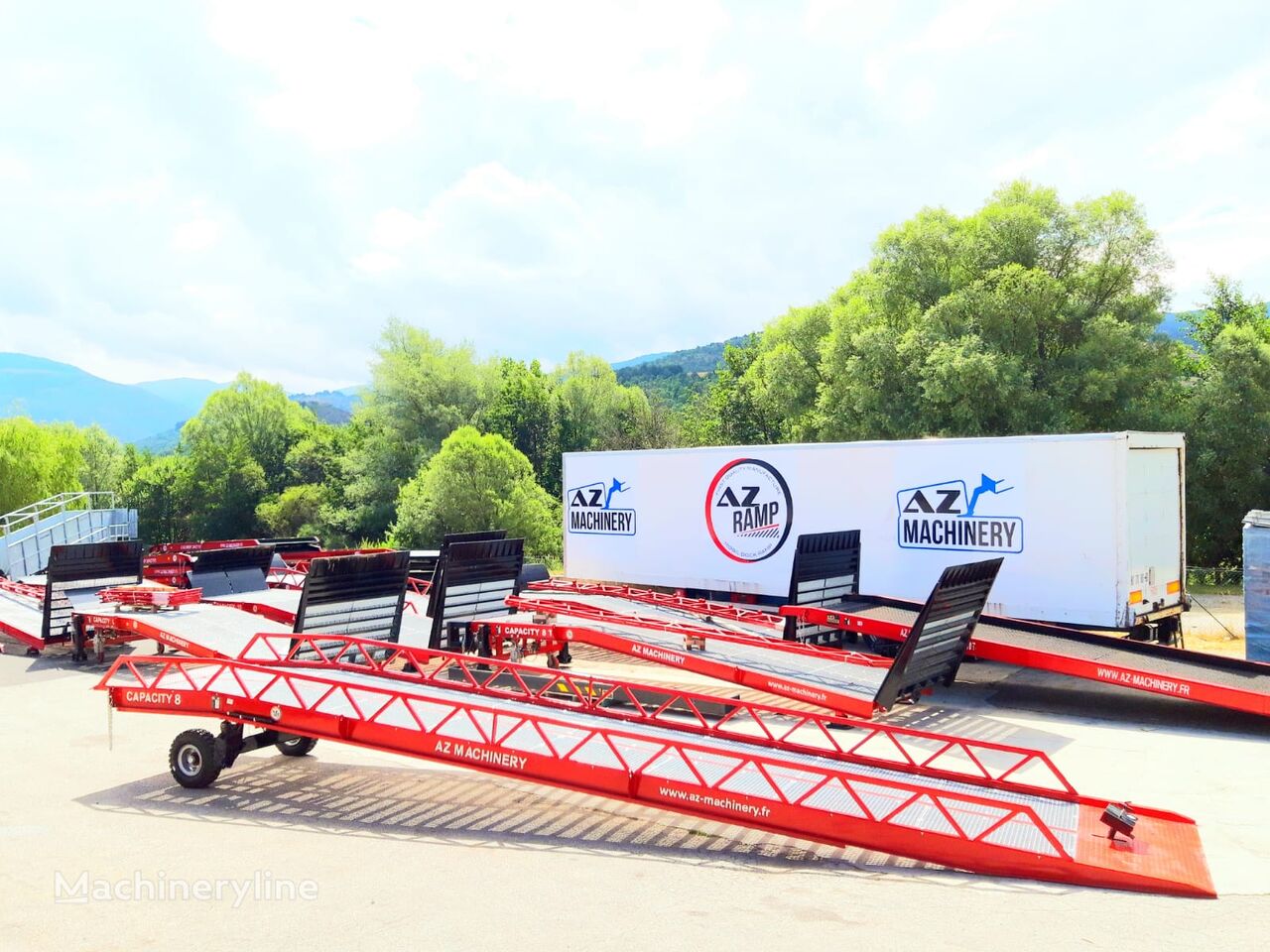new AZ-Machinery  XL8 mobile ramp